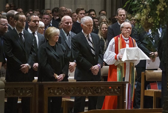 181026-matthew-shepard-memorial-ew-330p_be465b4766f7309e3910608ad95e87dd.fit-560w